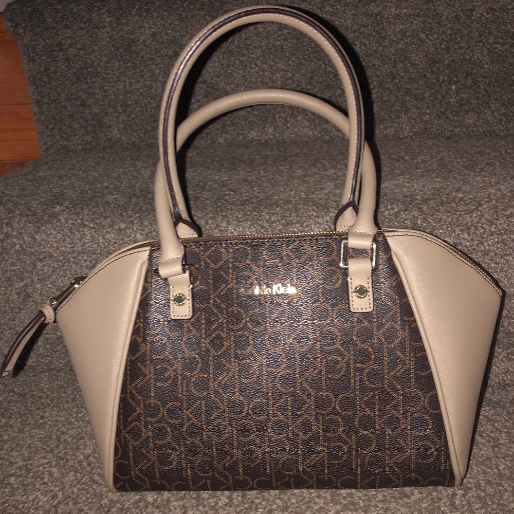 Calvin Klein bucket bag